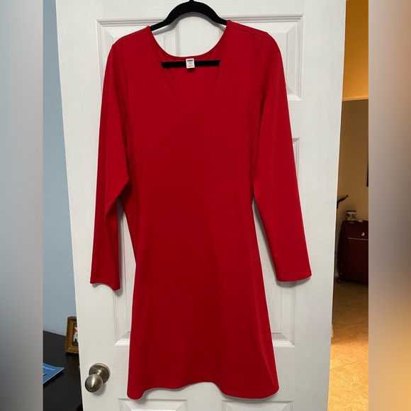 Old Navy Red Long Sleeve Dress - Picture 1 of 2
